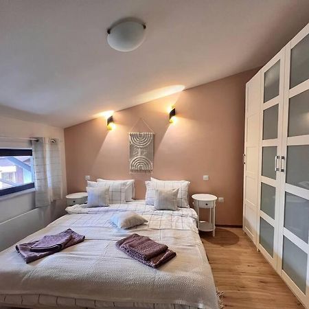 Cozy 1 Bedroom Apartment Next To The Gondola Bansko Esterno foto
