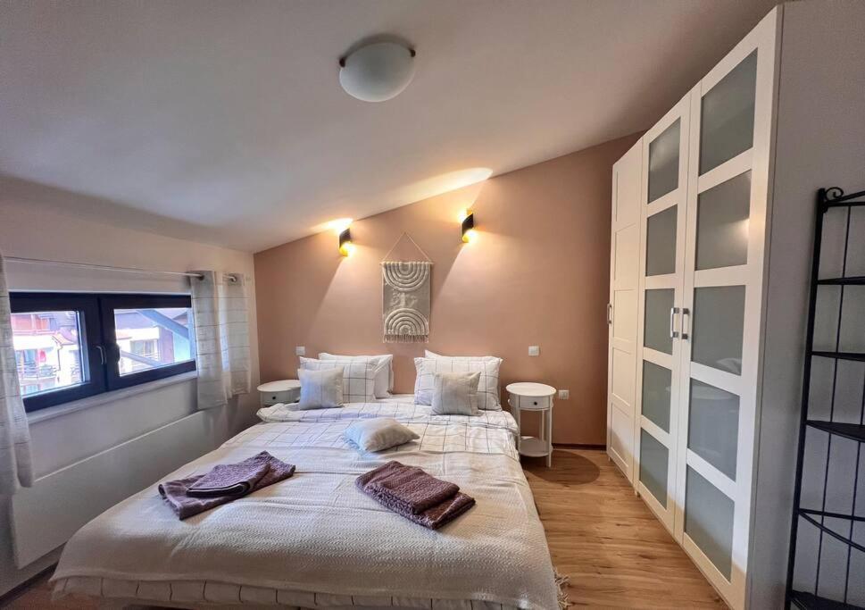 Cozy 1 Bedroom Apartment Next To The Gondola Bansko Esterno foto
